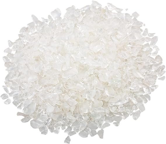 2-MMC crystal chunks